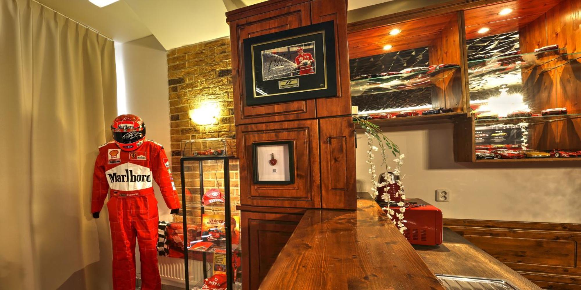 Ferrari Wellness Apartman Pardubice Kültér fotó